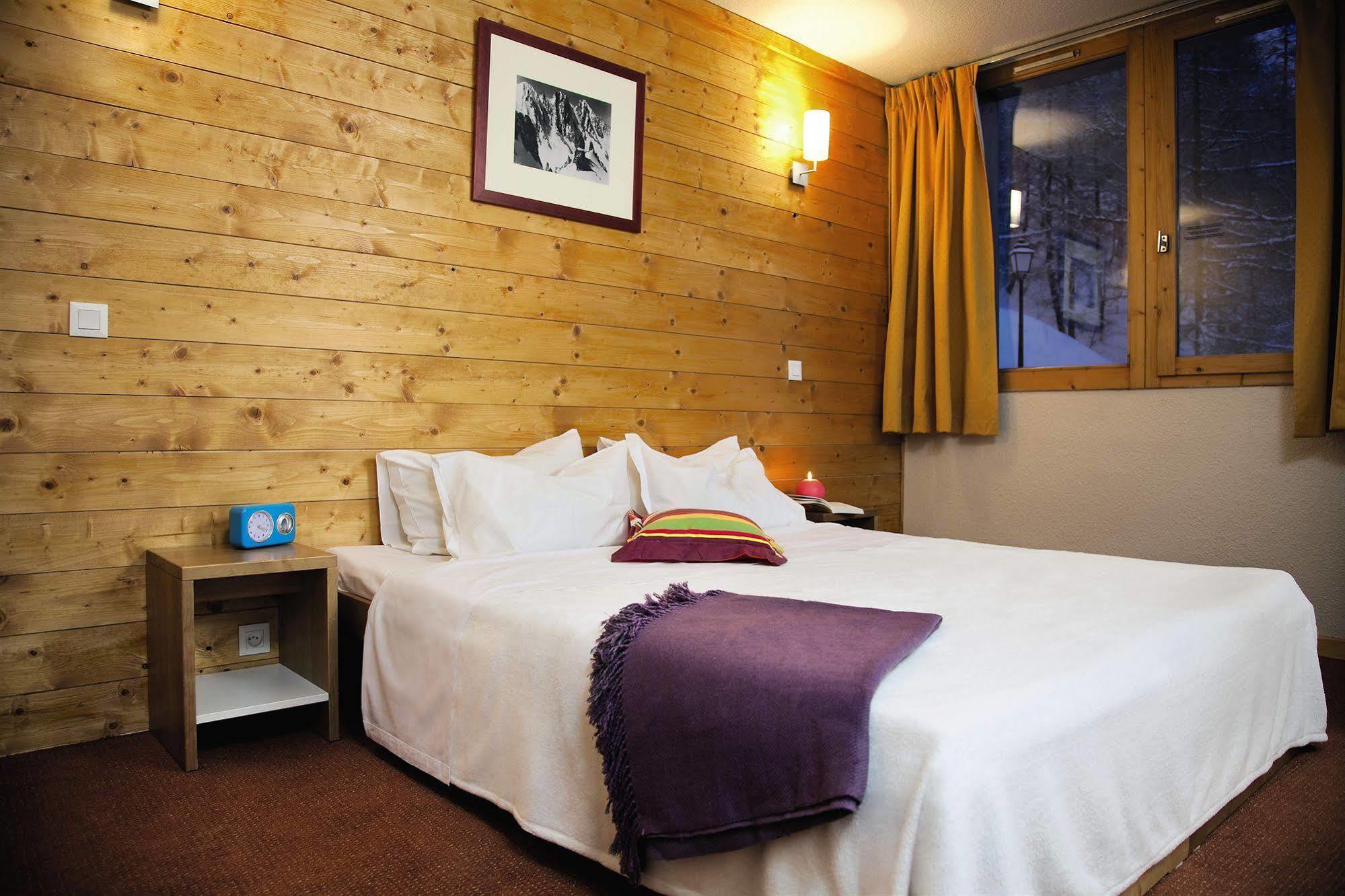 Aparthotel Les Jardins De La Balme Val-dʼIsère Exterior foto